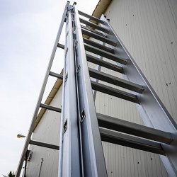 ΣΚΑΛΑ ΤΡΙΠΛΗ  3x11 8.12m BORMANN Pro BHL5100