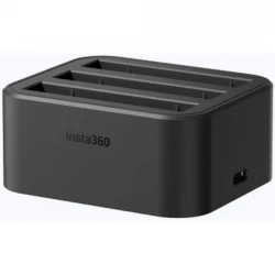Insta360 X3 Fast Charge Hub - Easily fast charge up to three batteries at the same time