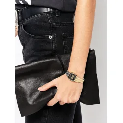 Casio Vintage Iconic Ψηφιακό Γυναικείο Ρολόι 24mm Μπαταρίας με Χρυσό Μεταλλικό Μπρασελέ Casio Vintage Iconic Ψηφιακό Γυναικείο Ρολόι 24mm Μπαταρίας με Χρυσό Μεταλλικό Μπρασελέ