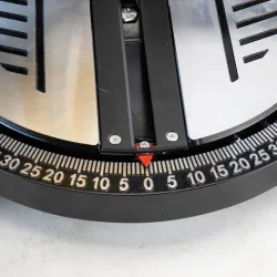 Bormann BDX2150 Φαλτσοπρίονο Ρεύματος Δύο Εργασιών με Ισχύ 1200W, Οδηγό Laser, Δίσκο Κοπής Διαμέτρου 210mm & Ταχύτητα Κοπής 230rpm