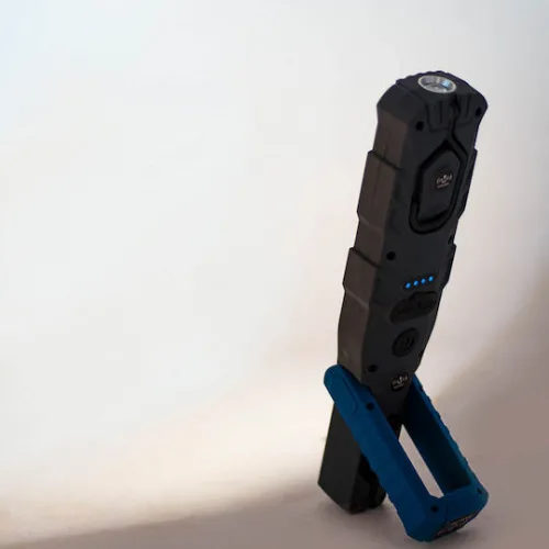 Bormann Pro Φακός Συνεργείου Επαναφορτιζόμενος LED IPX4 Διπλής Λειτουργίας με Φωτεινότητα έως 800lm BPR6055