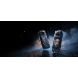 Insta360 x5 Action Camera 8K με Οθόνη και Wi-Fi Μαύρη