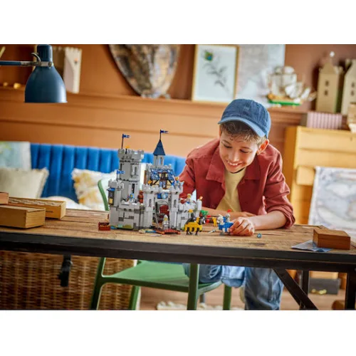 LEGO Creator Medieval Horse Knight Castle για 9+ Ετών 1371τμχ