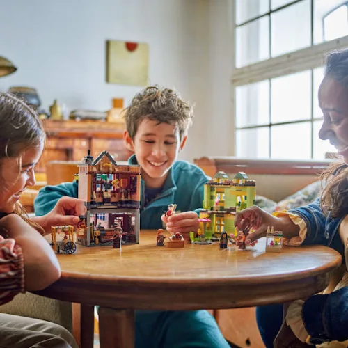 LEGO Harry Potter Quality Quidditch Supplies & Ice Cream Parlour για 8+ Ετών 795τμχ