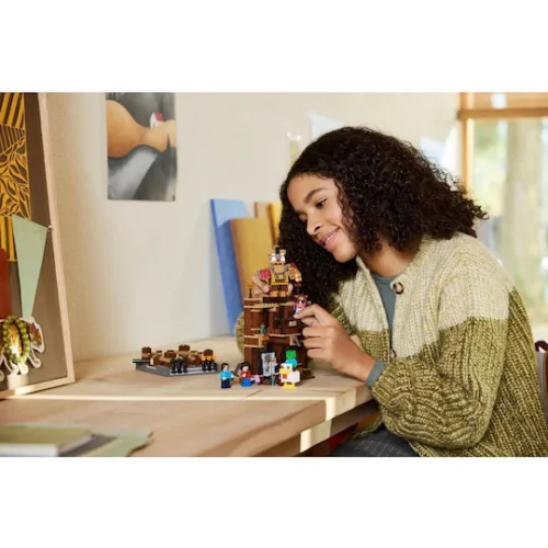 LEGO Minecraft Woodland Mansion Fighting Ring για 10+ Ετών 491τμχΚωδικός: 21272