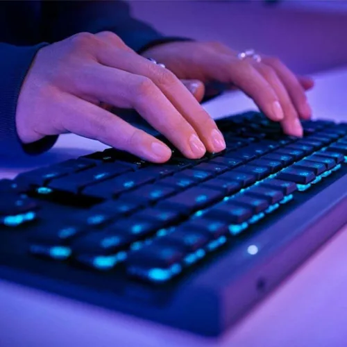 Logitech G515 Lightspeed Ασύρματο Gaming Μηχανικό Πληκτρολόγιο Tenkeyless με GL Tactile διακόπτες και RGB φωτισμό (Αγγλικό US)