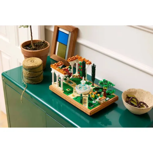 LEGO Icons Fountain GardenΚωδικός: 10359