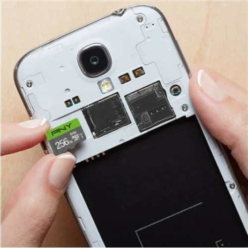 Κάρτα μνήμης microSDHC, Class 10 UHS-I U1, 256GB, έως και 100 MB/s με αντάπτορα SD.