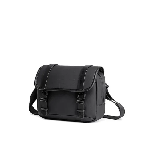 ARCTIC HUNTER τσάντα ώμου K00568 με θήκη tablet, 4L, μαύρη