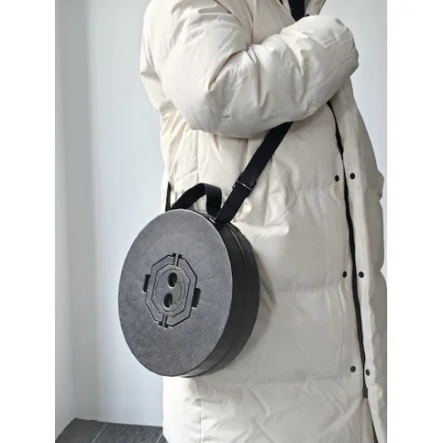 HOME USE πτυσσόμενο καρεκλάκι HUH-0269, αντοχή έως 200kg, 30x50cm, μαύρο
