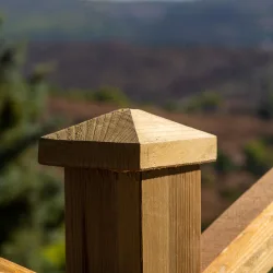 Διακοσμητικό τελείωμα κολώνας πυραμίδα Πυραμίδα Ξύλινη Νο 7