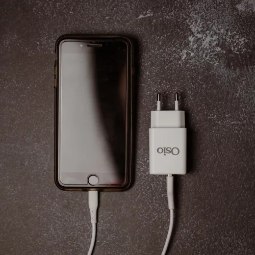 Osio OTU-5945W Λευκός ταχυφορτιστής ρεύματος με USB-A και TYPE-C-45W